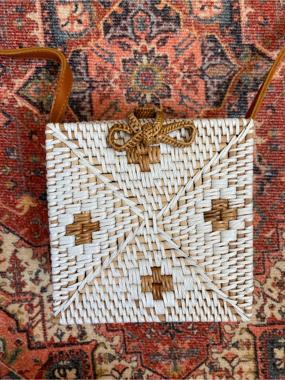 Handwoven White and Tan Straw Crossbody Bag